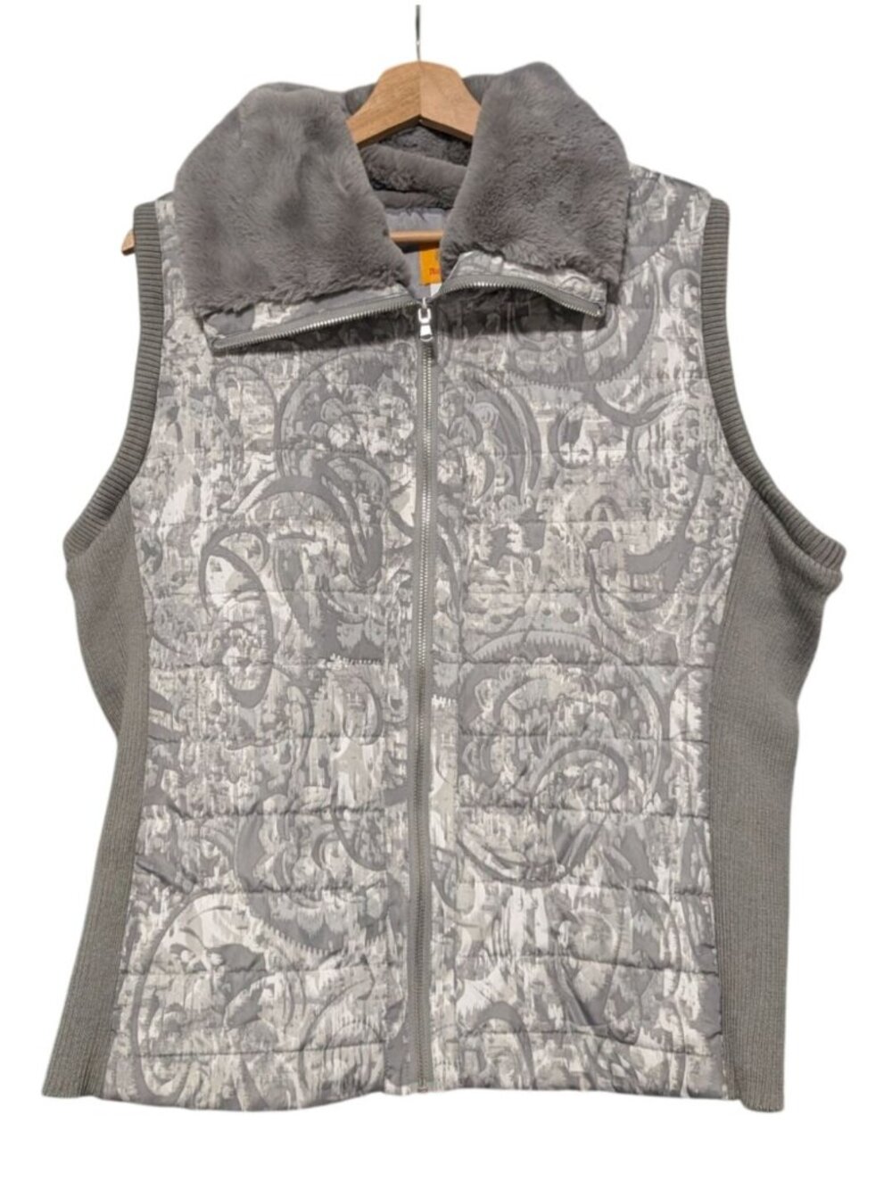 Ruby Rd Womens XL Grey Paisley Quilted Vest Faux Fur Collar Ribbed Stretch